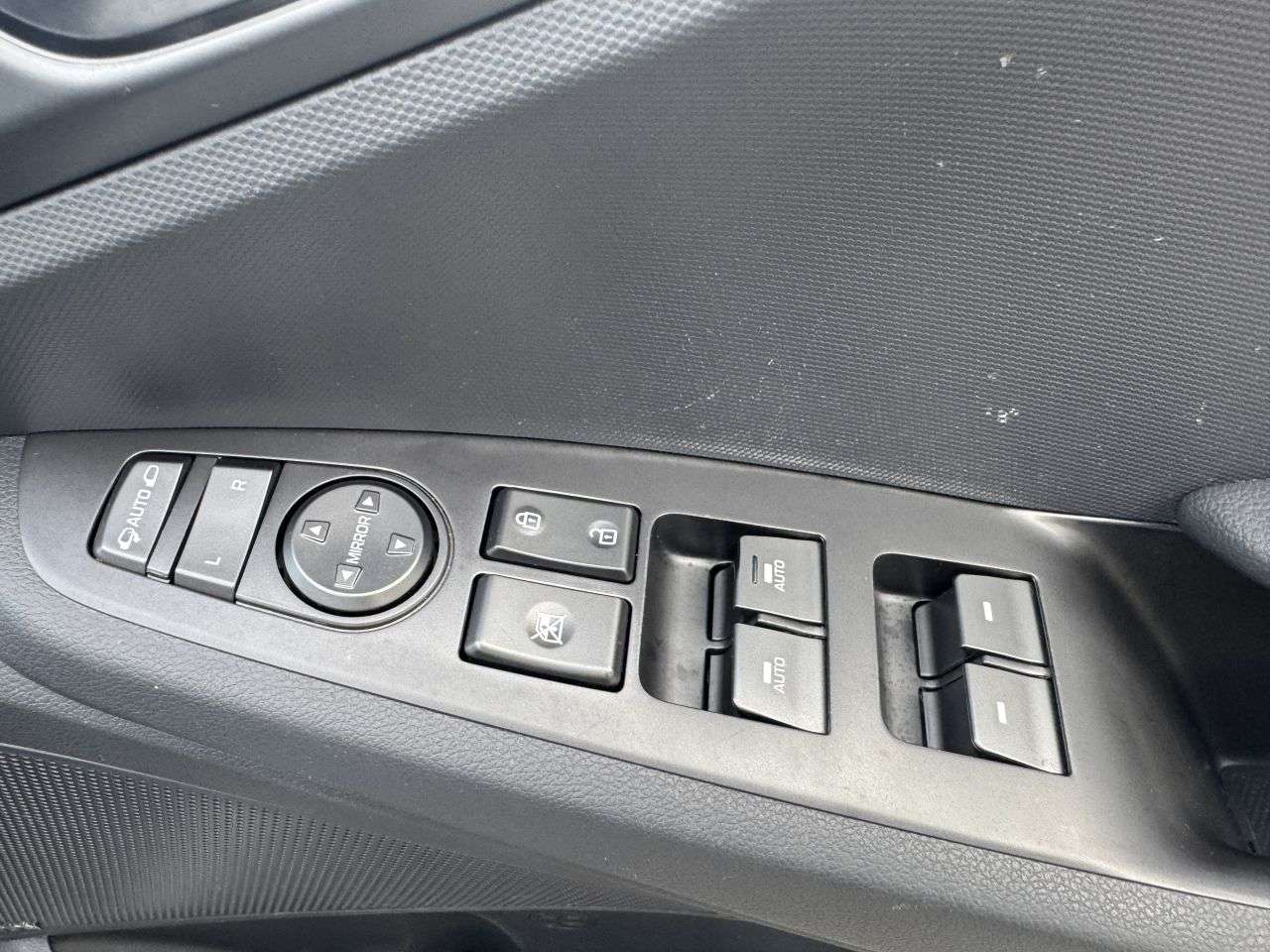 2021 HYUNDAI IONIQ 2021 HYUNDAI IONIQ