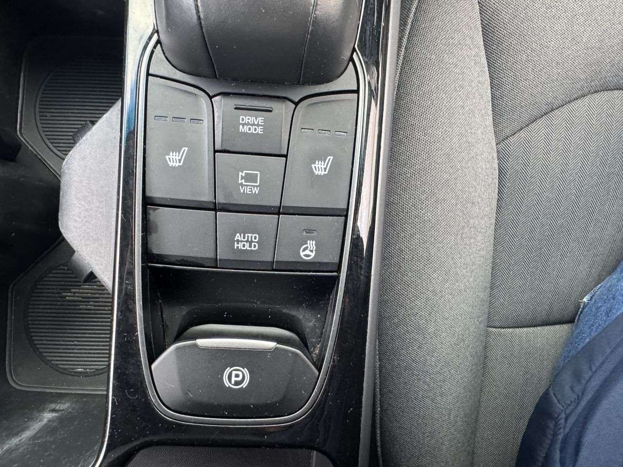 2021 HYUNDAI IONIQ 2021 HYUNDAI IONIQ