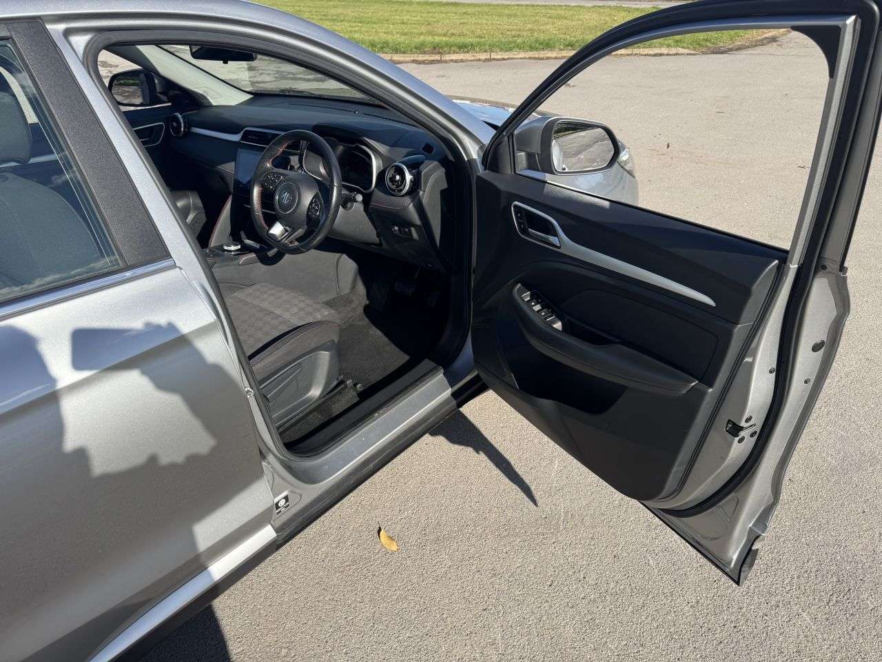 2022 MG MG ZS 2022 MG MG ZS