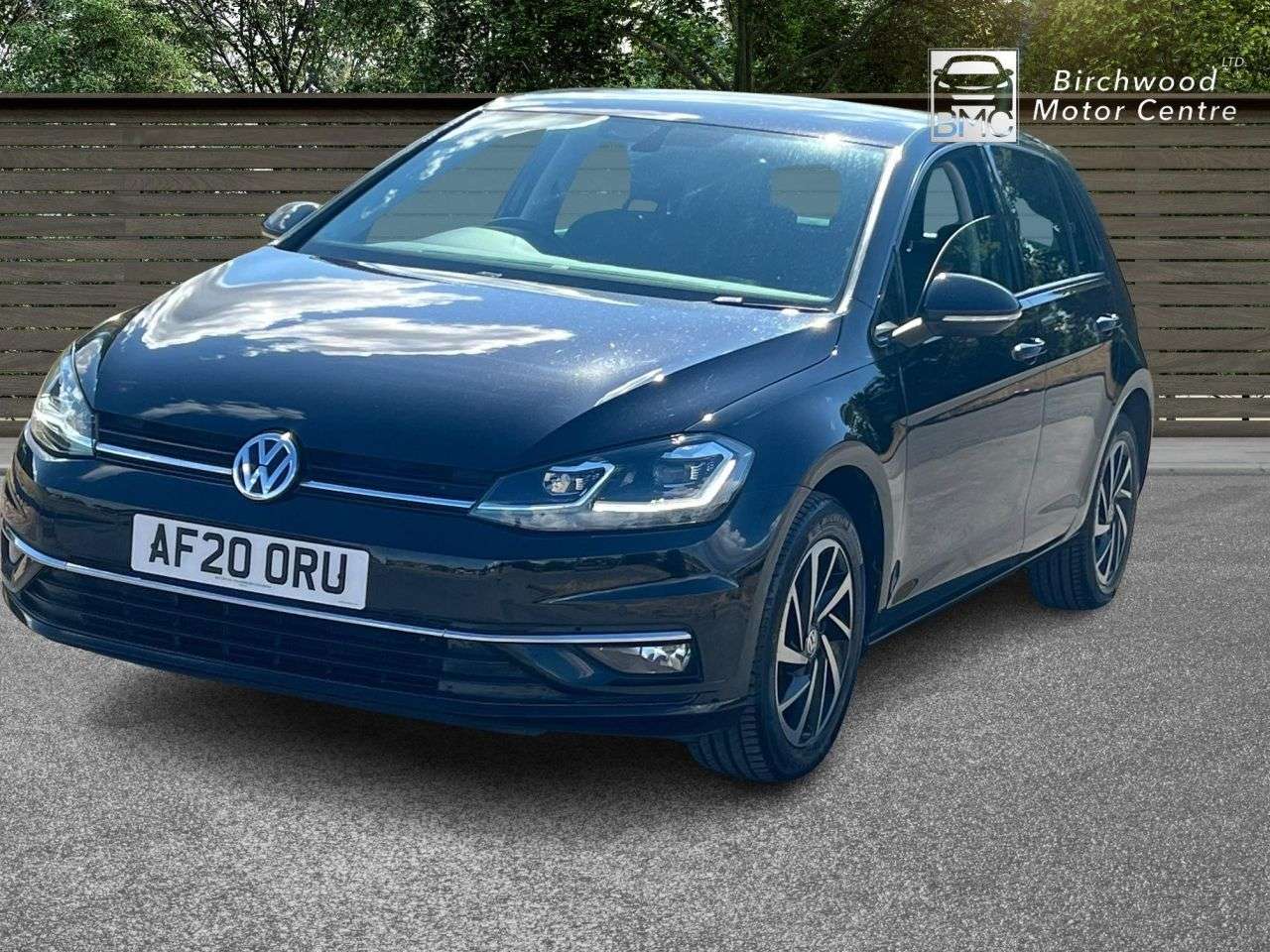 A 2020 VOLKSWAGEN GOLF 1.5 TSI EVO Match Edition Hatchback 5dr Petrol DSG Euro 6 (s/s) (150 ps) SE A 2020 VOLKSWAGEN GOLF 1.5 TSI EVO Match Edition Hatchback 5dr Petrol DSG Euro 6 (s/s) (150 ps) SE