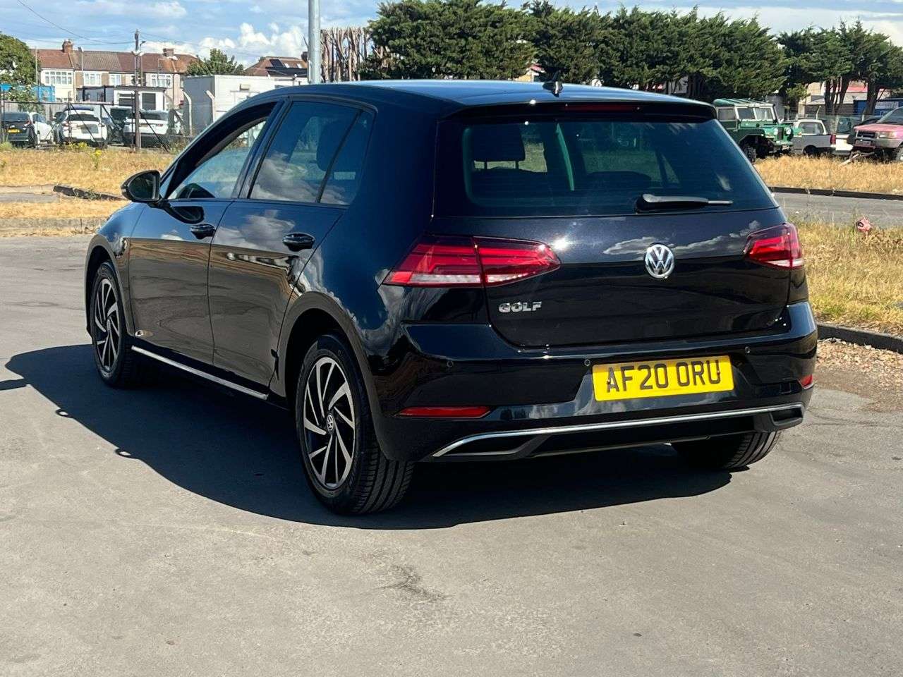 2020 VOLKSWAGEN GOLF 2020 VOLKSWAGEN GOLF
