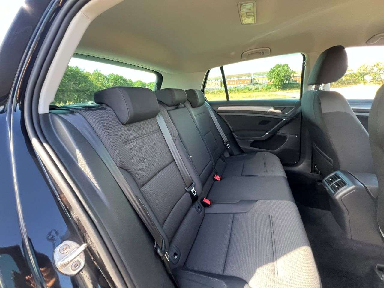 2020 VOLKSWAGEN GOLF 2020 VOLKSWAGEN GOLF