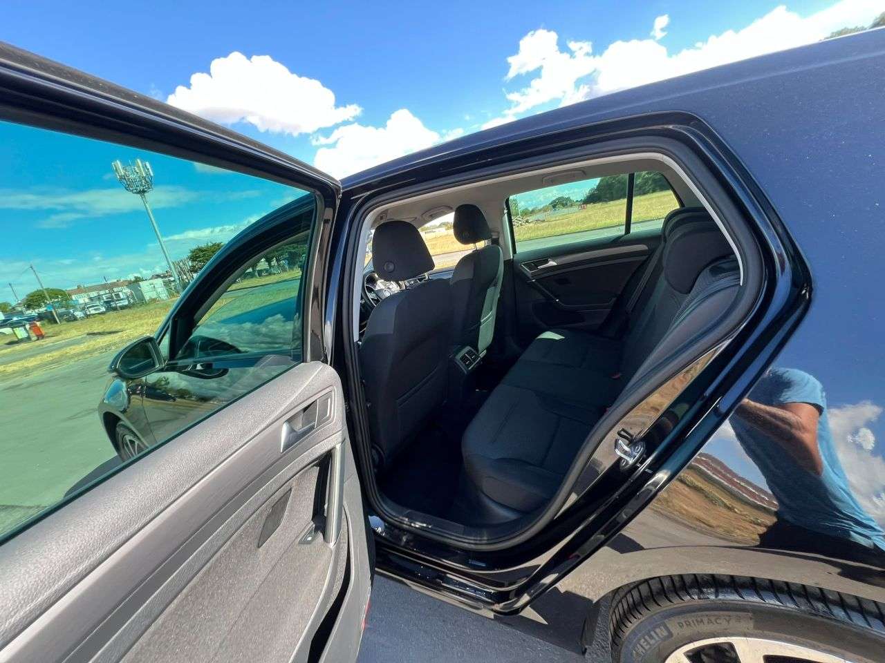 2020 VOLKSWAGEN GOLF 2020 VOLKSWAGEN GOLF