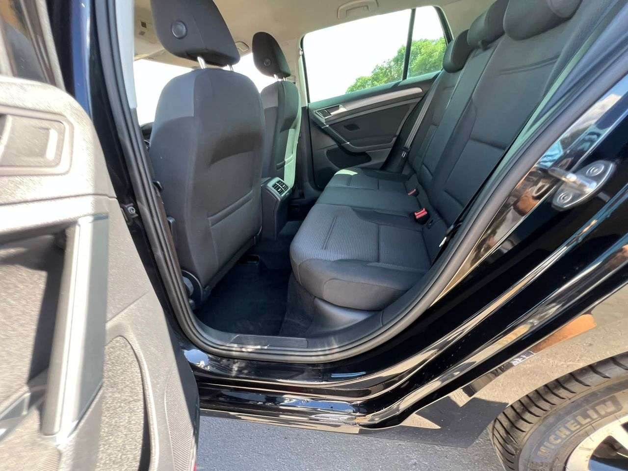 2020 VOLKSWAGEN GOLF 2020 VOLKSWAGEN GOLF