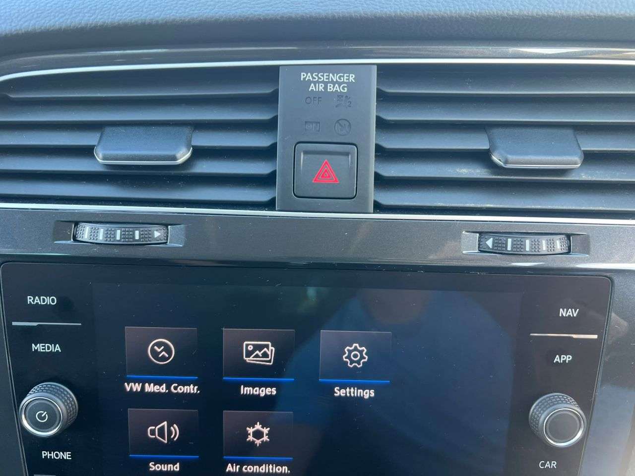 2020 VOLKSWAGEN GOLF 2020 VOLKSWAGEN GOLF