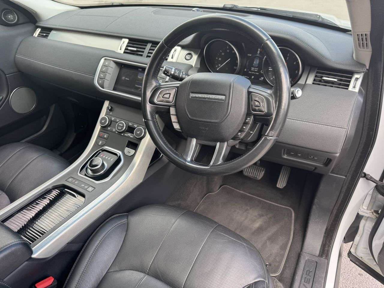 2017 LAND ROVER RANGE ROVER EVOQUE 2017 LAND ROVER RANGE ROVER EVOQUE