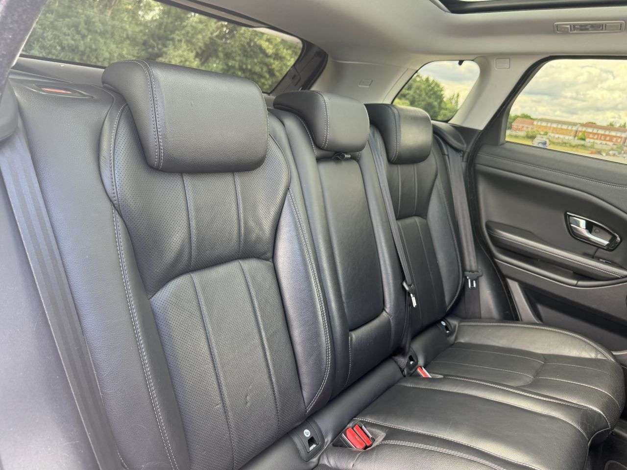 2017 LAND ROVER RANGE ROVER EVOQUE 2017 LAND ROVER RANGE ROVER EVOQUE