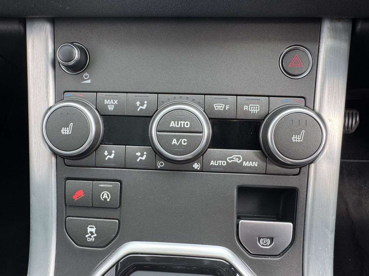 2017 LAND ROVER RANGE ROVER EVOQUE 2017 LAND ROVER RANGE ROVER EVOQUE