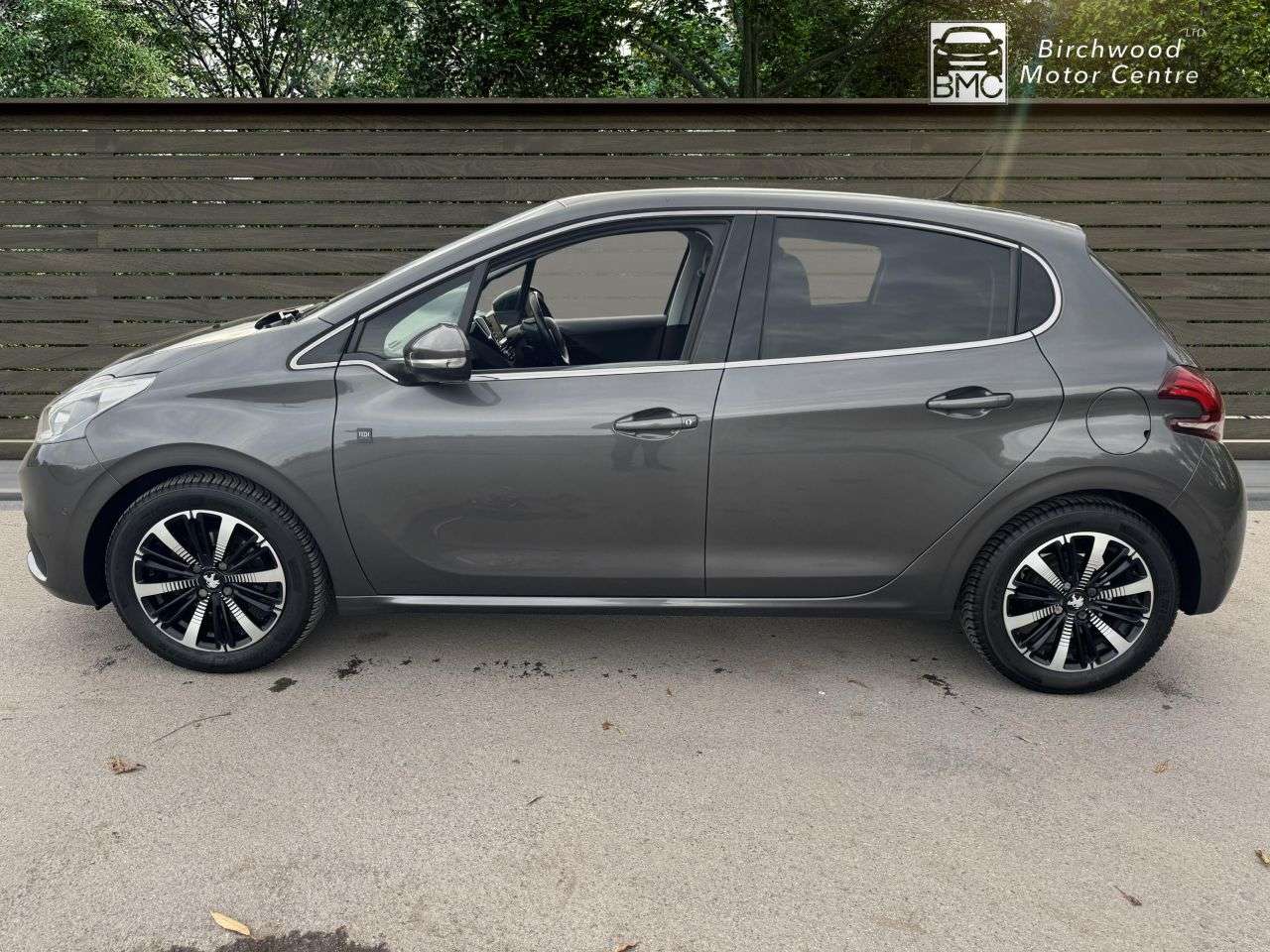 2019 PEUGEOT 208 2019 PEUGEOT 208