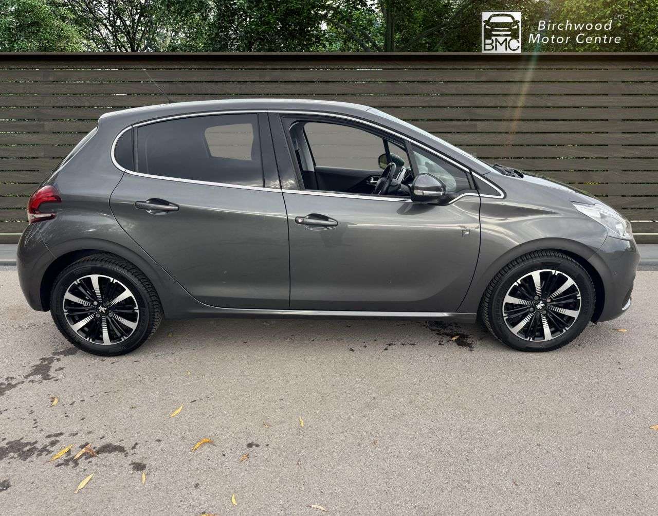 2019 PEUGEOT 208 2019 PEUGEOT 208
