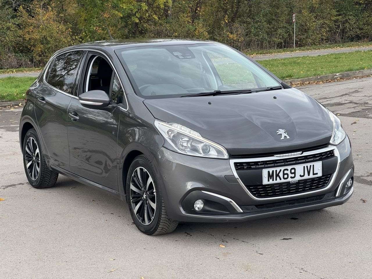 2019 PEUGEOT 208 2019 PEUGEOT 208