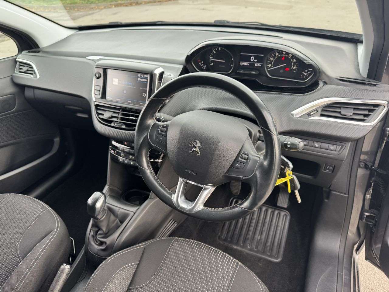 2019 PEUGEOT 208 2019 PEUGEOT 208