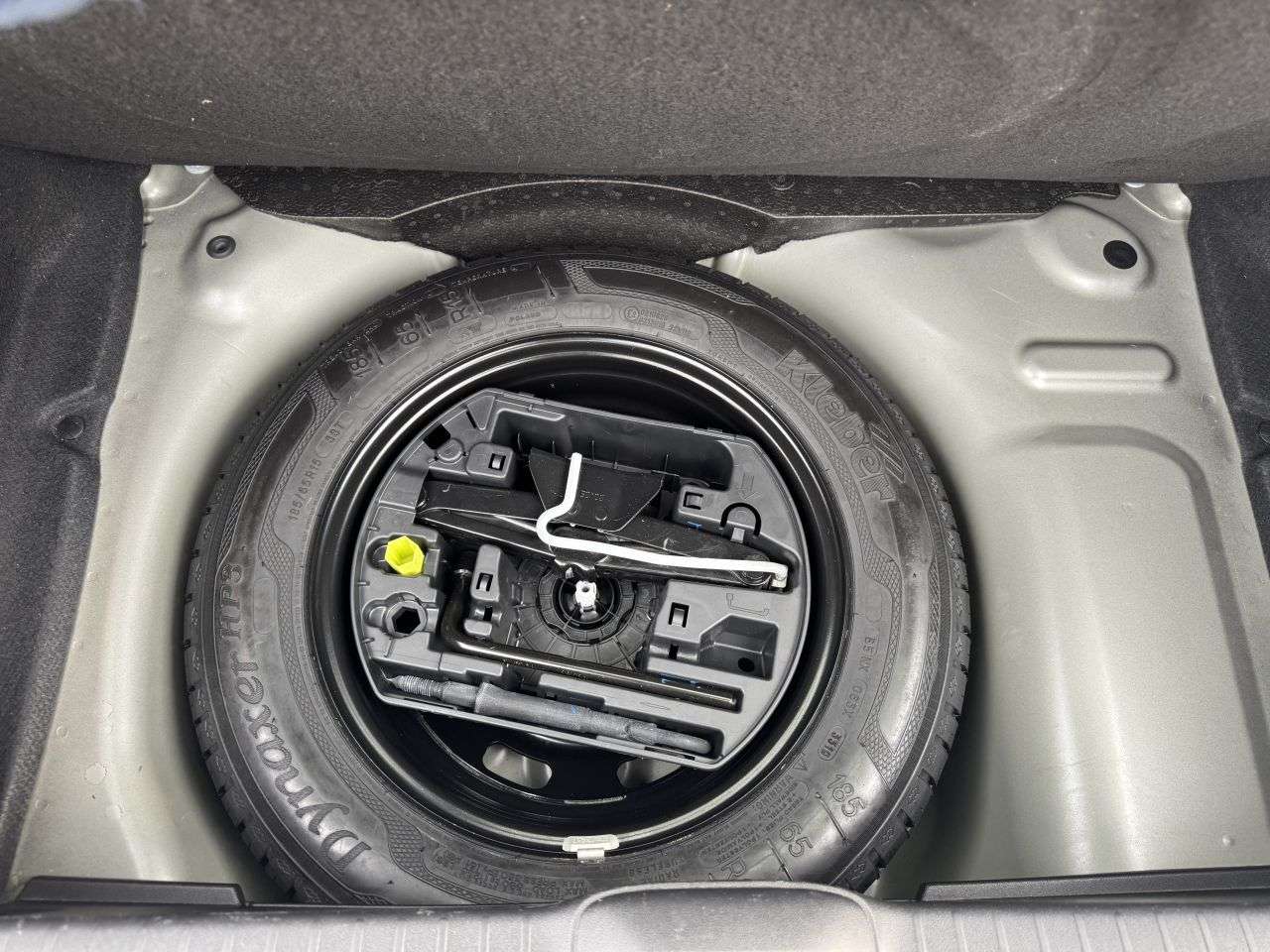 2019 PEUGEOT 208 2019 PEUGEOT 208