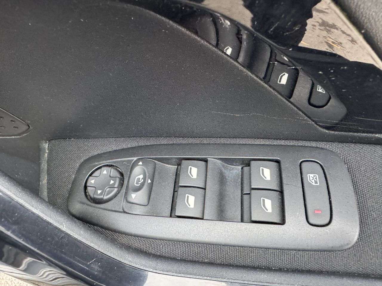 2019 PEUGEOT 208 2019 PEUGEOT 208