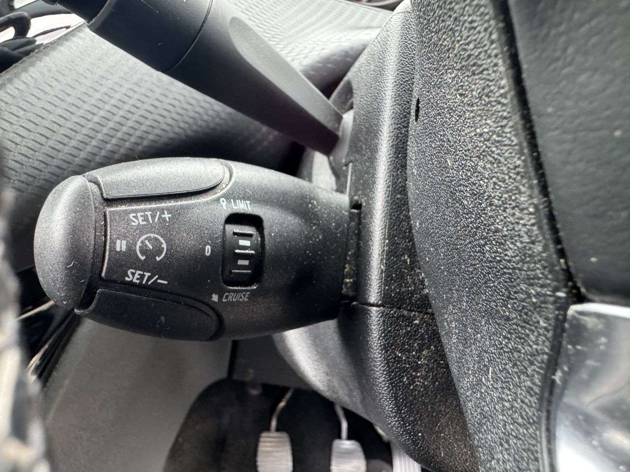 2019 PEUGEOT 208 2019 PEUGEOT 208