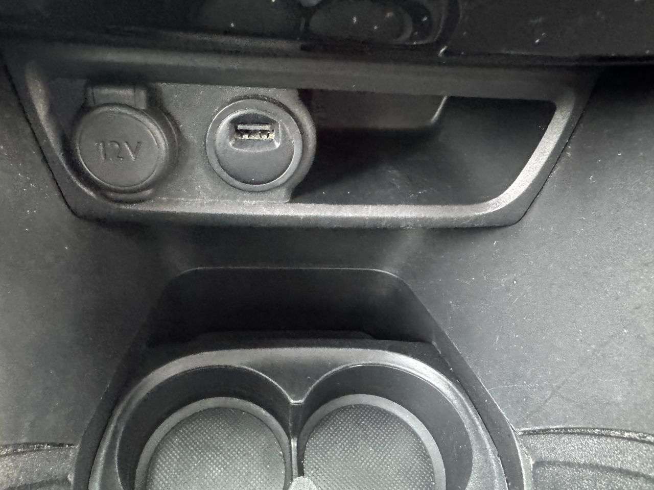 2019 PEUGEOT 208 2019 PEUGEOT 208