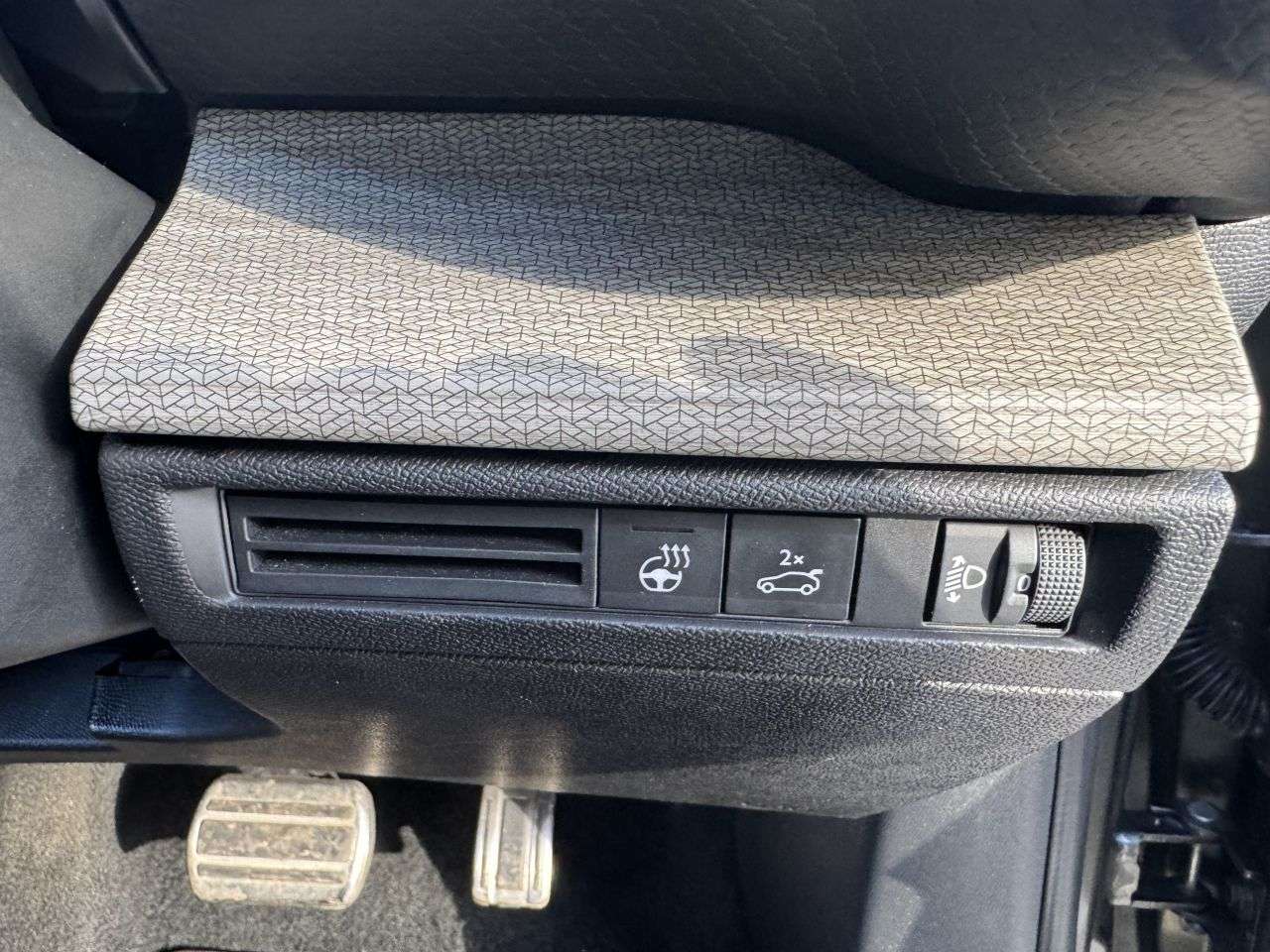 2023 CITROEN C5 X 2023 CITROEN C5 X