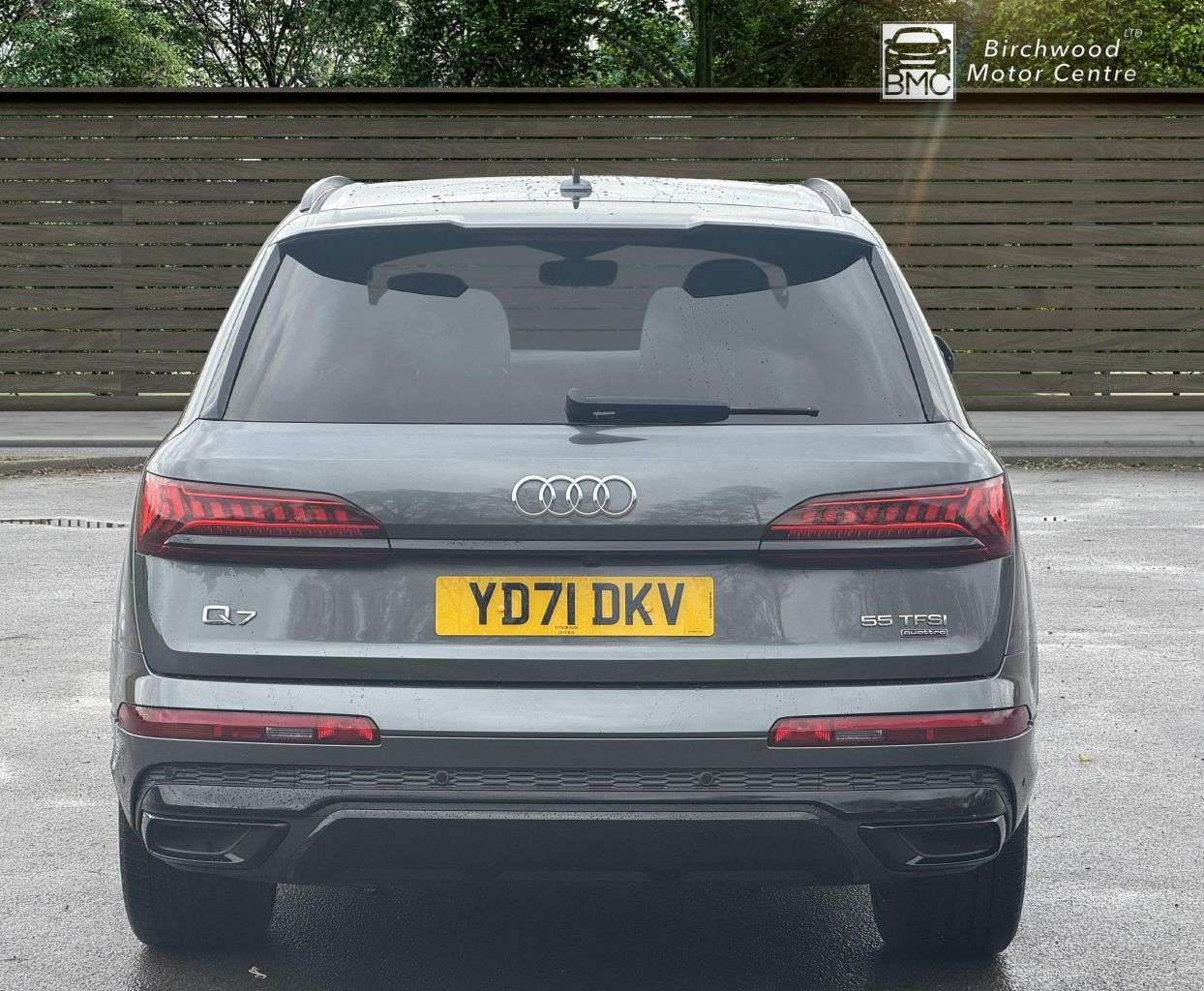 null AUDI Q7 null AUDI Q7