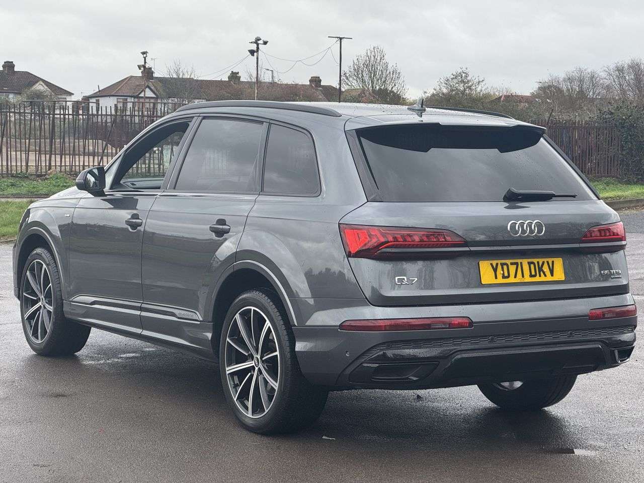 null AUDI Q7 null AUDI Q7