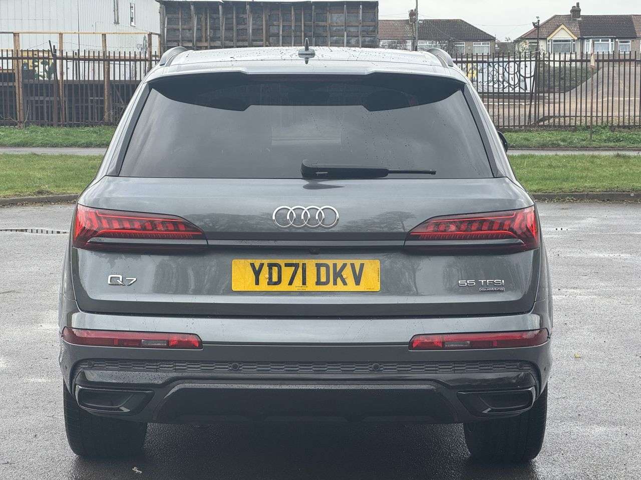 null AUDI Q7 null AUDI Q7