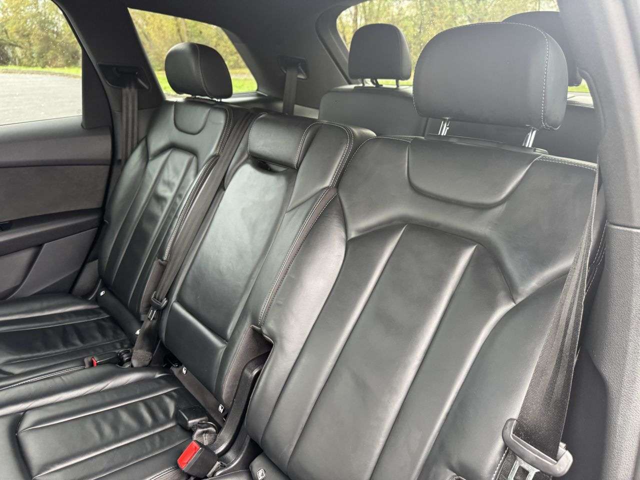 null AUDI Q7 null AUDI Q7