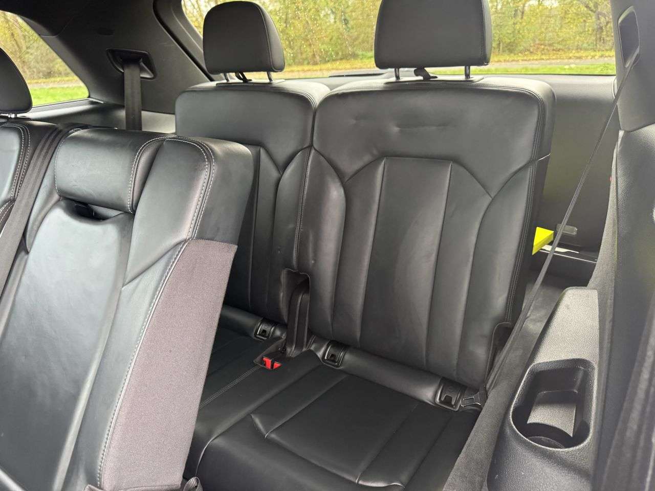 null AUDI Q7 null AUDI Q7