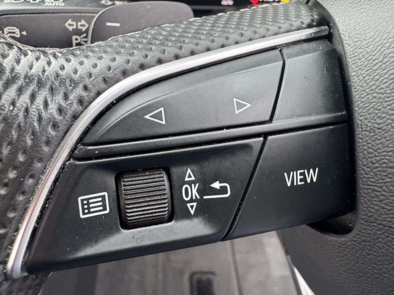 null AUDI Q7 null AUDI Q7