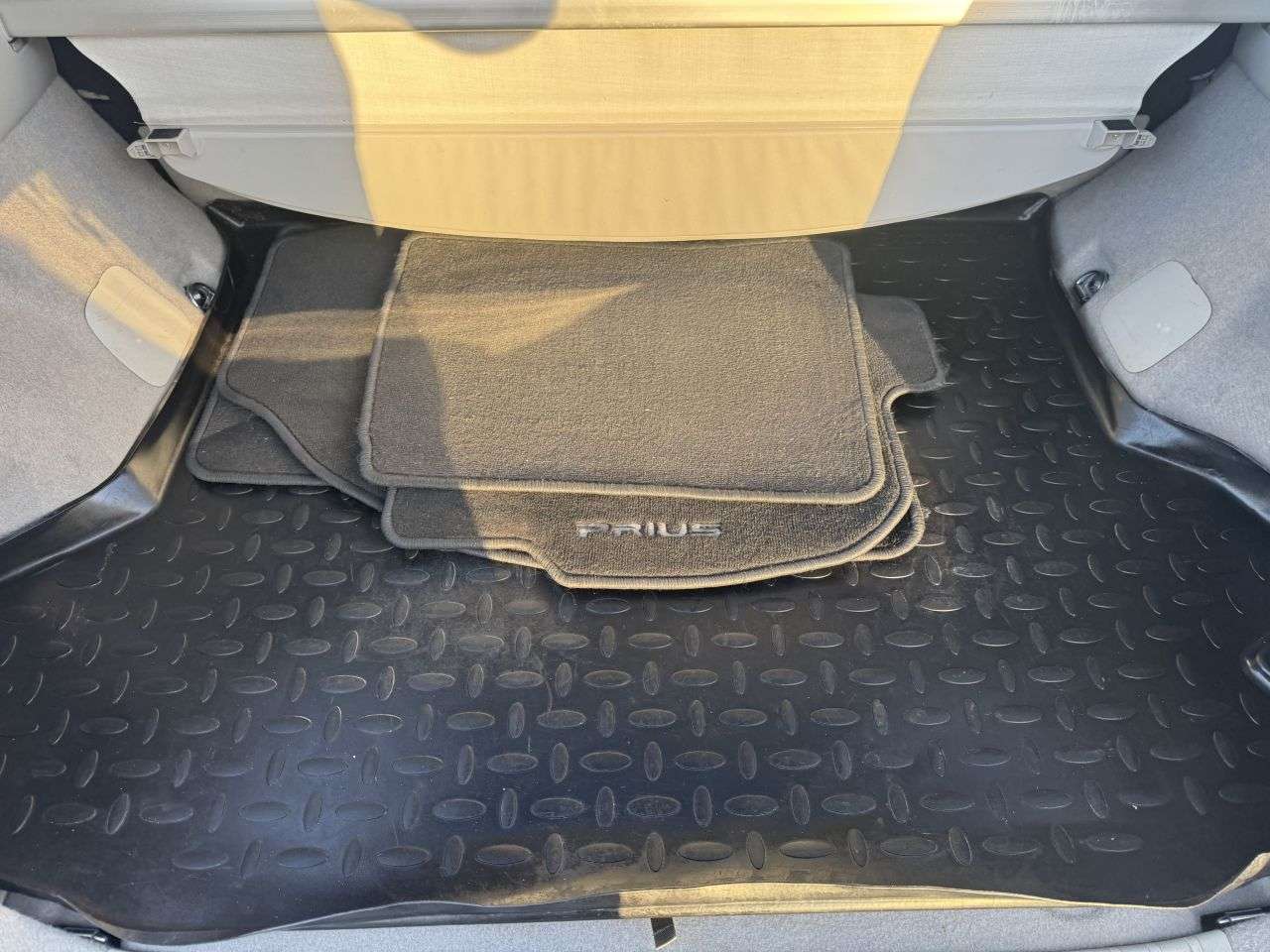 2015 TOYOTA PRIUS 2015 TOYOTA PRIUS