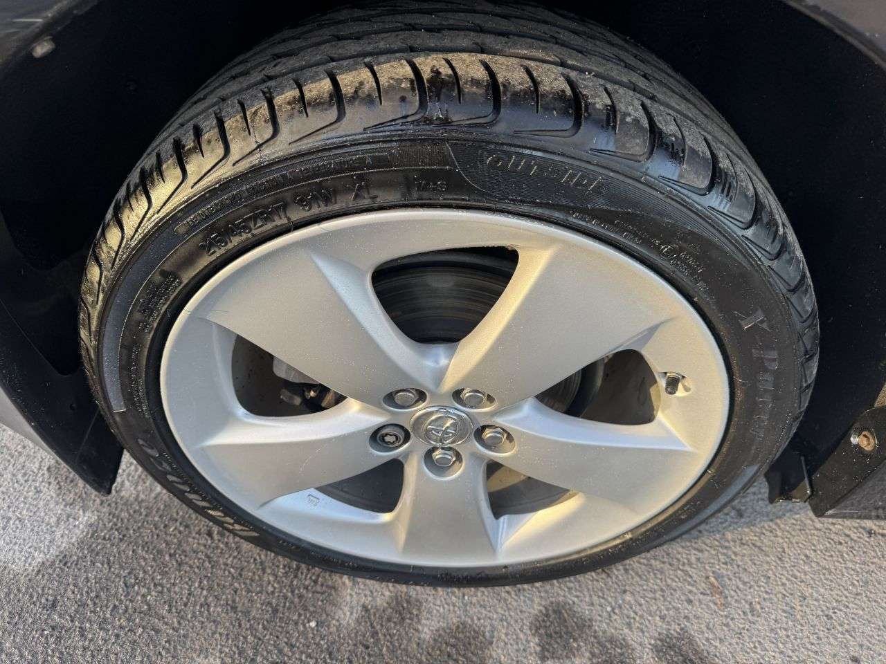 2015 TOYOTA PRIUS 2015 TOYOTA PRIUS