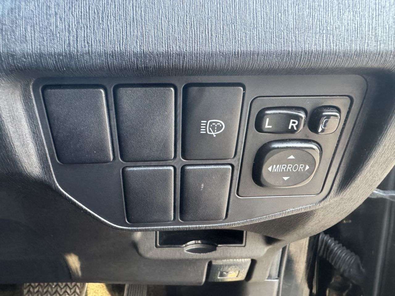 2015 TOYOTA PRIUS 2015 TOYOTA PRIUS