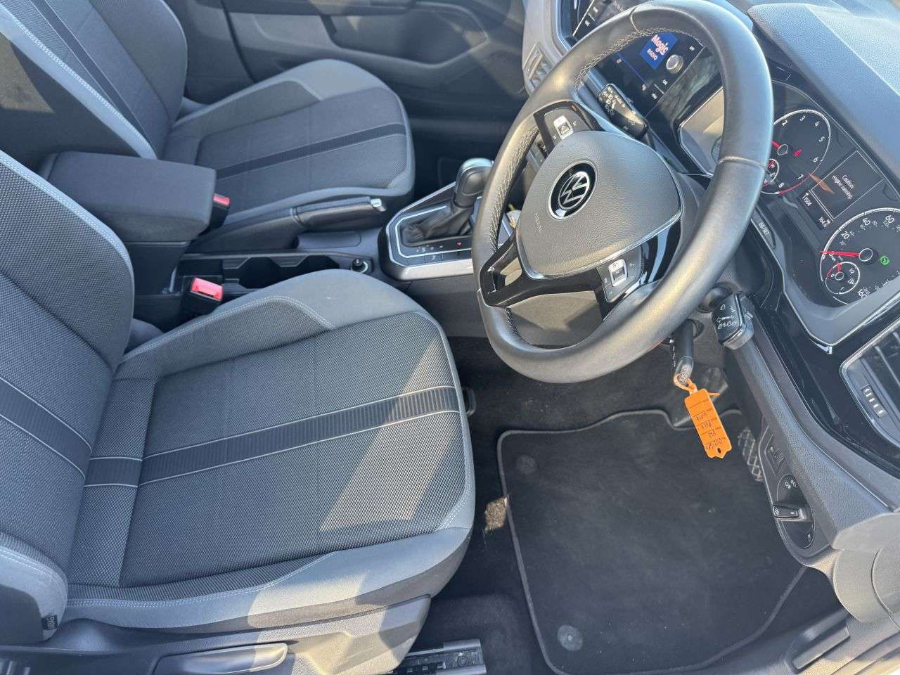 2021 VOLKSWAGEN POLO 2021 VOLKSWAGEN POLO