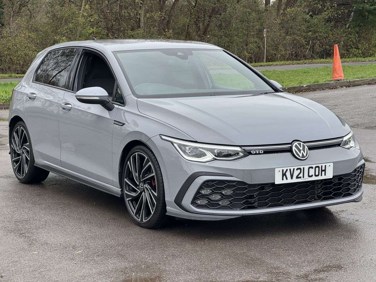 2021 VOLKSWAGEN GOLF 2021 VOLKSWAGEN GOLF