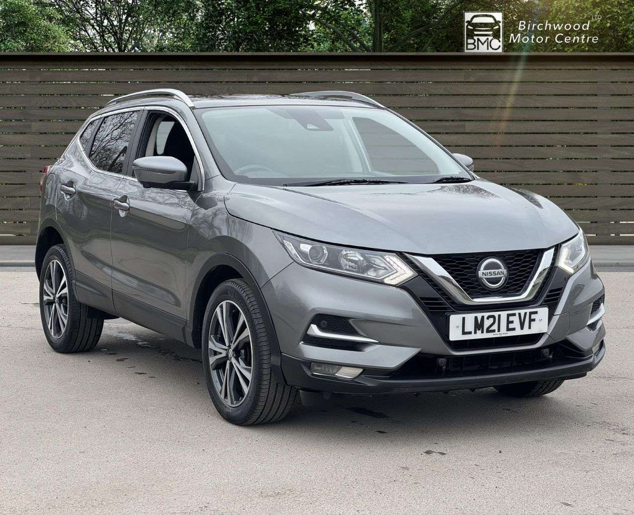 A 2021 NISSAN QASHQAI 1.3 DIG-T N-Connecta SUV 5dr Petrol DCT Auto Euro 6 (s/s) (160 ps) SERVICE A 2021 NISSAN QASHQAI 1.3 DIG-T N-Connecta SUV 5dr Petrol DCT Auto Euro 6 (s/s) (160 ps) SERVICE