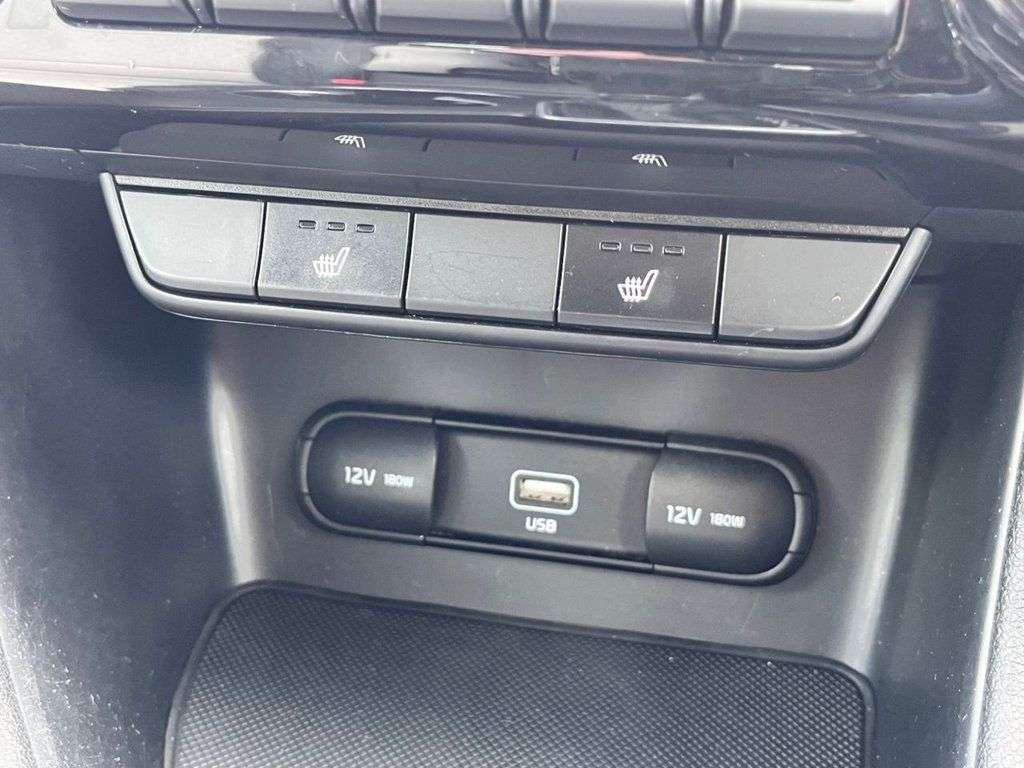 2021 KIA SPORTAGE 2021 KIA SPORTAGE