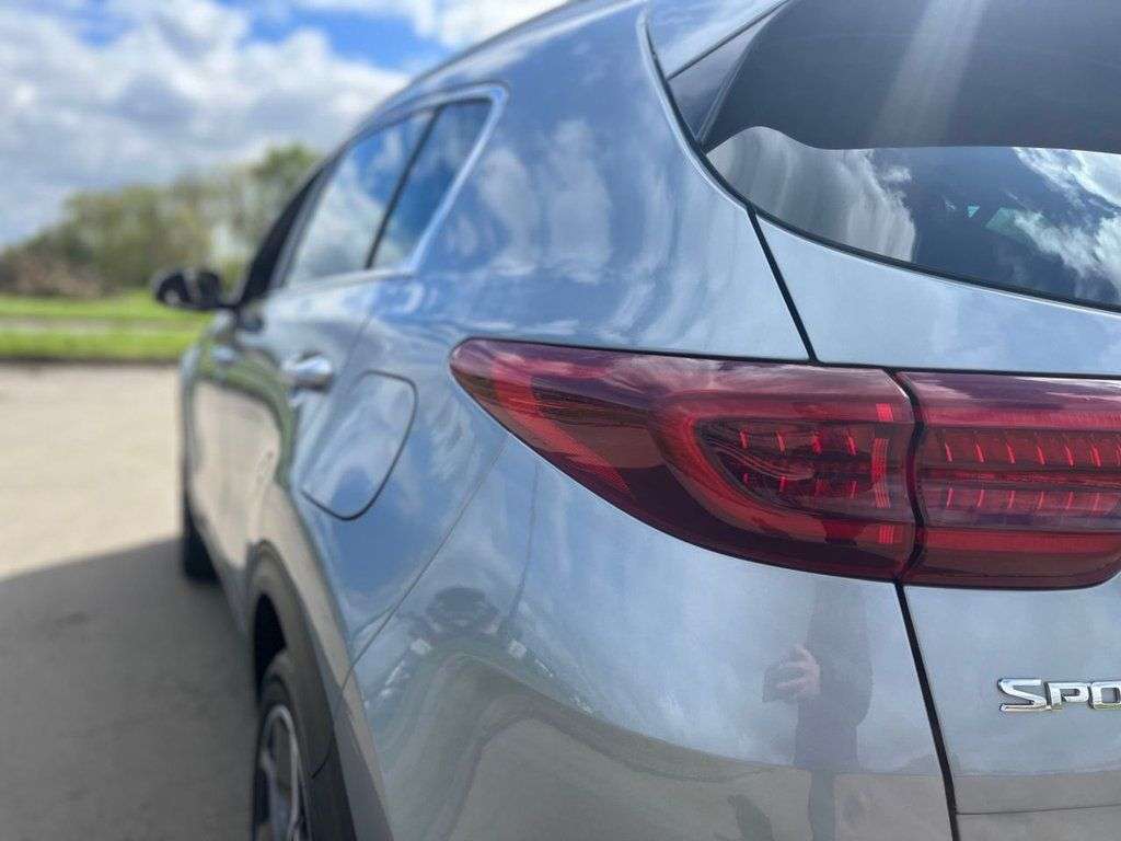 2021 KIA SPORTAGE 2021 KIA SPORTAGE