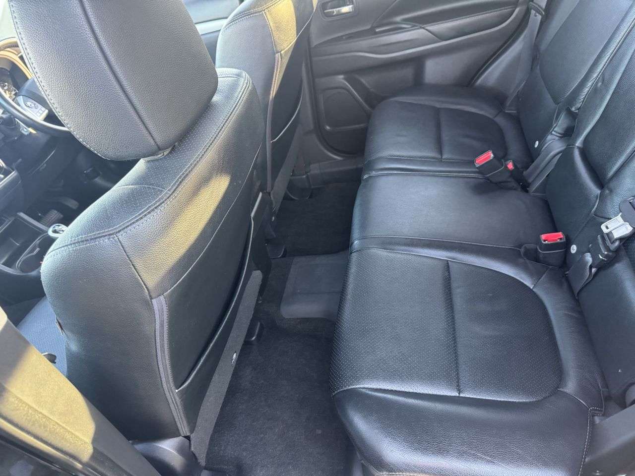 2015 MITSUBISHI OUTLANDER 2015 MITSUBISHI OUTLANDER