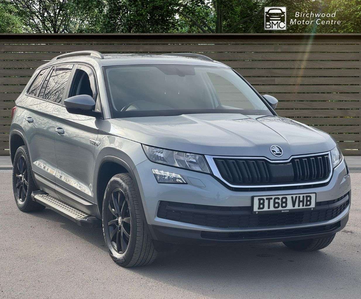 A 2018 SKODA KODIAQ 2.0 TDI SE SUV 5dr Diesel DSG Euro 6 (s/s) (5 Seat) (150 ps) SERVICE HISTOR A 2018 SKODA KODIAQ 2.0 TDI SE SUV 5dr Diesel DSG Euro 6 (s/s) (5 Seat) (150 ps) SERVICE HISTOR