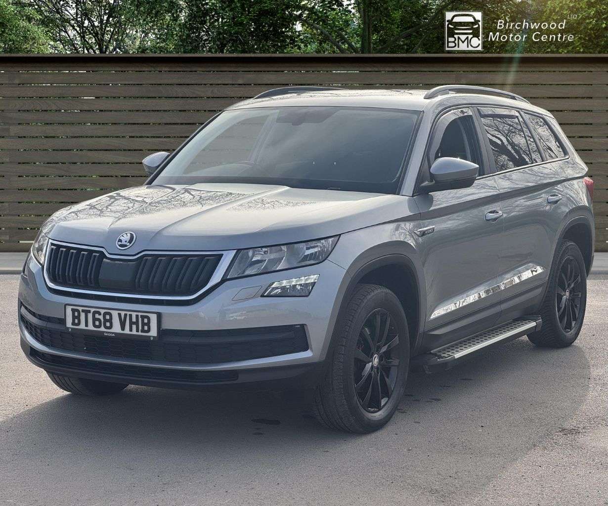 A 2018 SKODA KODIAQ 2.0 TDI SE SUV 5dr Diesel DSG Euro 6 (s/s) (5 Seat) (150 ps) SERVICE HISTOR A 2018 SKODA KODIAQ 2.0 TDI SE SUV 5dr Diesel DSG Euro 6 (s/s) (5 Seat) (150 ps) SERVICE HISTOR