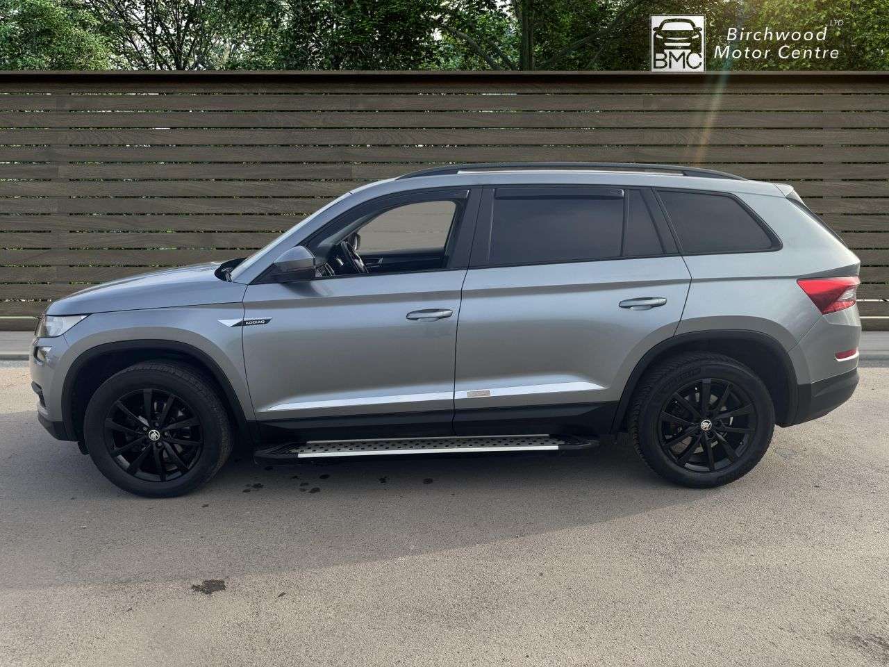 A 2018 SKODA KODIAQ 2.0 TDI SE SUV 5dr Diesel DSG Euro 6 (s/s) (5 Seat) (150 ps) SERVICE HISTOR A 2018 SKODA KODIAQ 2.0 TDI SE SUV 5dr Diesel DSG Euro 6 (s/s) (5 Seat) (150 ps) SERVICE HISTOR