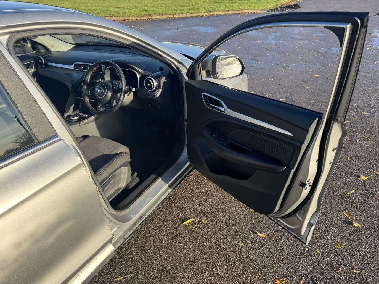 2022 MG MG ZS 2022 MG MG ZS