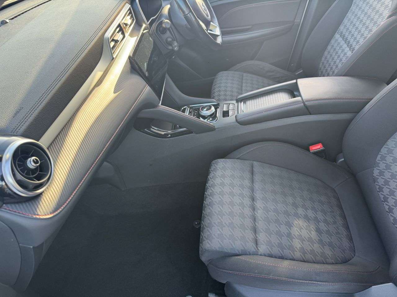 2022 MG MG ZS 2022 MG MG ZS