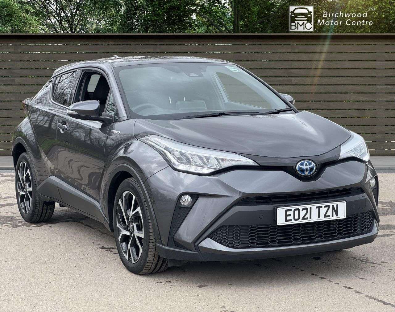 A 2021 TOYOTA C-HR 1.8 VVT-h GPF Design SUV 5dr Petrol Hybrid CVT Euro 6 (s/s) (122 ps) FULL S A 2021 TOYOTA C-HR 1.8 VVT-h GPF Design SUV 5dr Petrol Hybrid CVT Euro 6 (s/s) (122 ps) FULL S