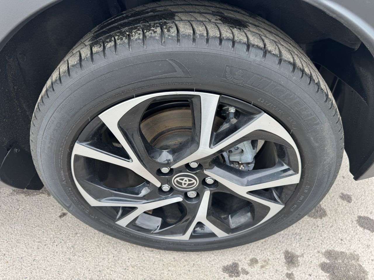 2021 TOYOTA C-HR 2021 TOYOTA C-HR