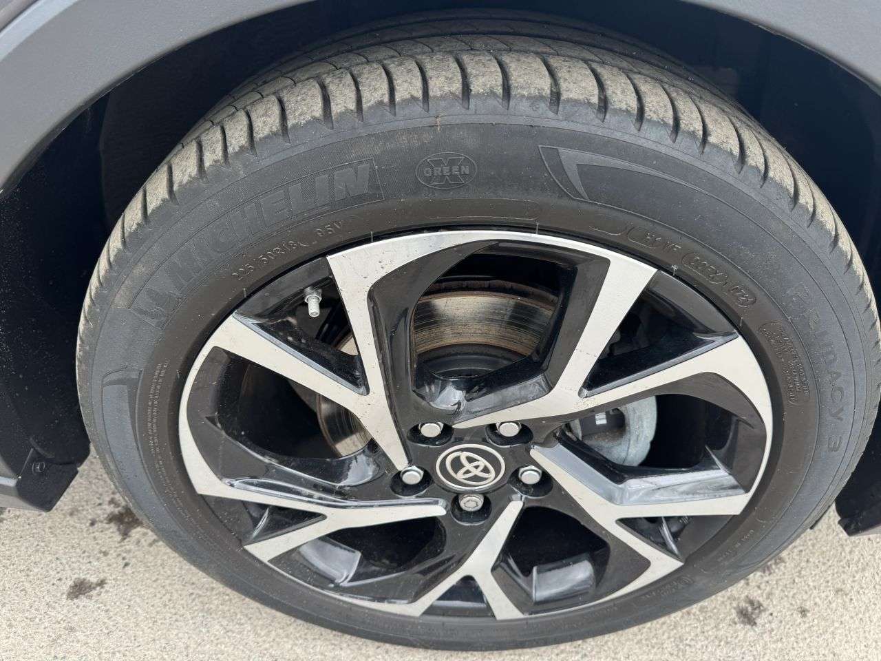 2021 TOYOTA C-HR 2021 TOYOTA C-HR