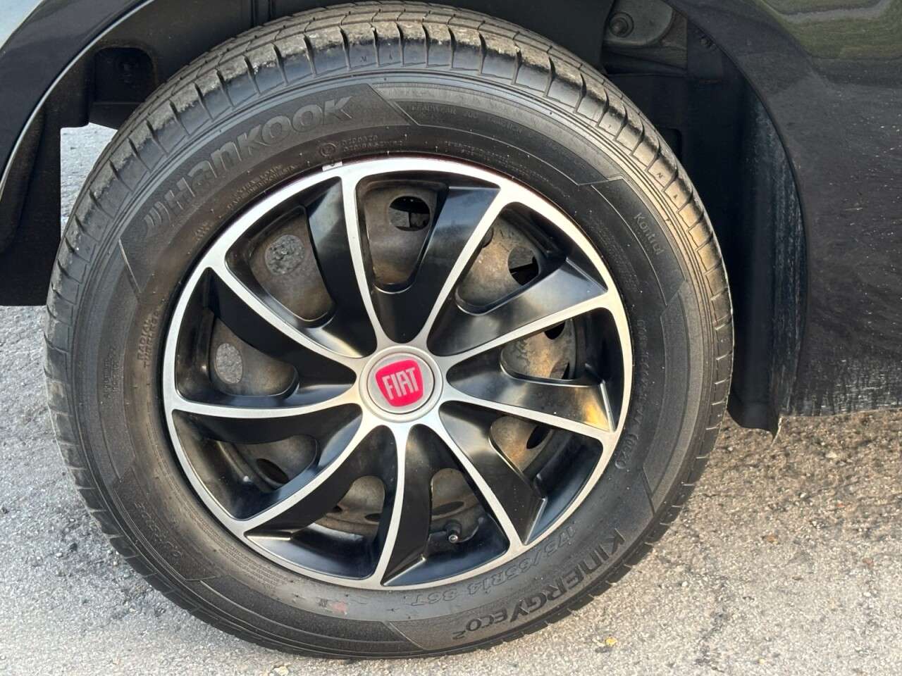 2021 FIAT 500 2021 FIAT 500