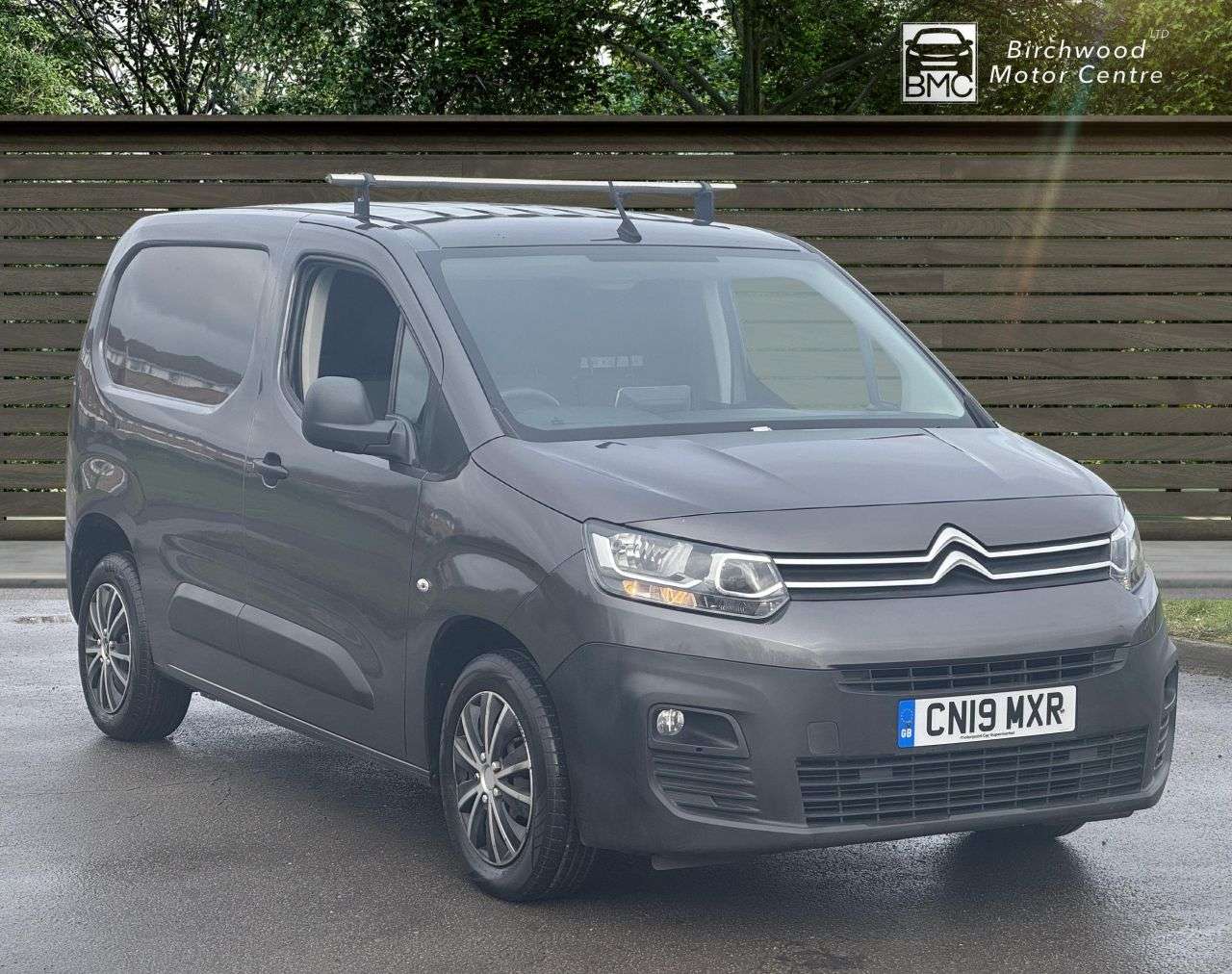 A 2019 CITROEN BERLINGO 1.6 BlueHDi 1000 Enterprise M Panel Van 5dr Diesel Manual SWB Euro 6 (s/s) A 2019 CITROEN BERLINGO 1.6 BlueHDi 1000 Enterprise M Panel Van 5dr Diesel Manual SWB Euro 6 (s/s)