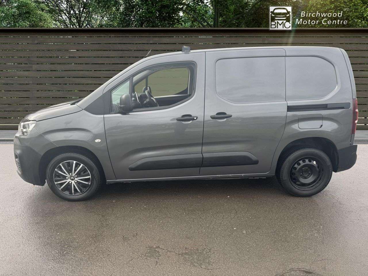 A 2019 CITROEN BERLINGO 1.6 BlueHDi 1000 Enterprise M Panel Van 5dr Diesel Manual SWB Euro 6 (s/s) A 2019 CITROEN BERLINGO 1.6 BlueHDi 1000 Enterprise M Panel Van 5dr Diesel Manual SWB Euro 6 (s/s)