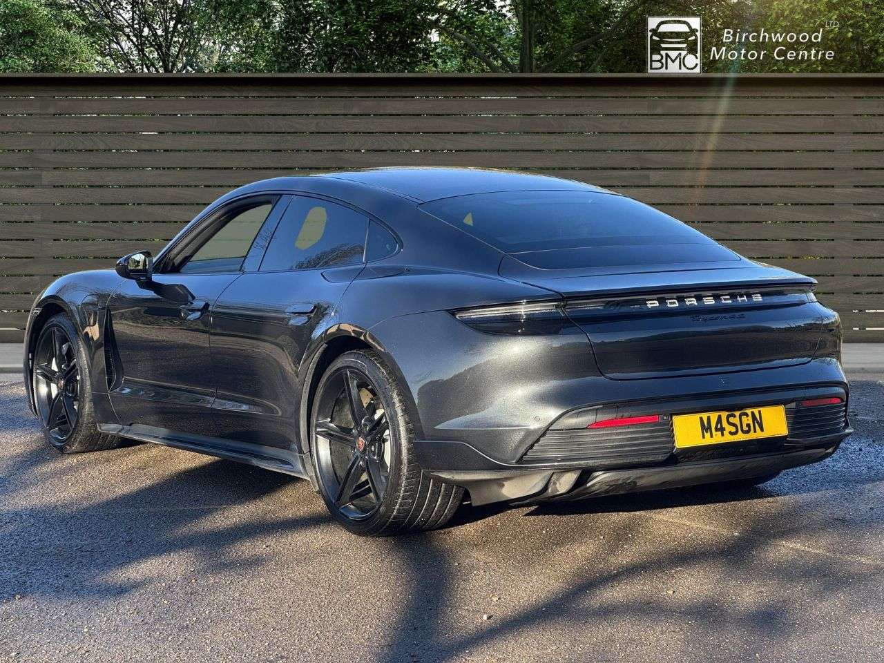 2020 PORSCHE TAYCAN 2020 PORSCHE TAYCAN