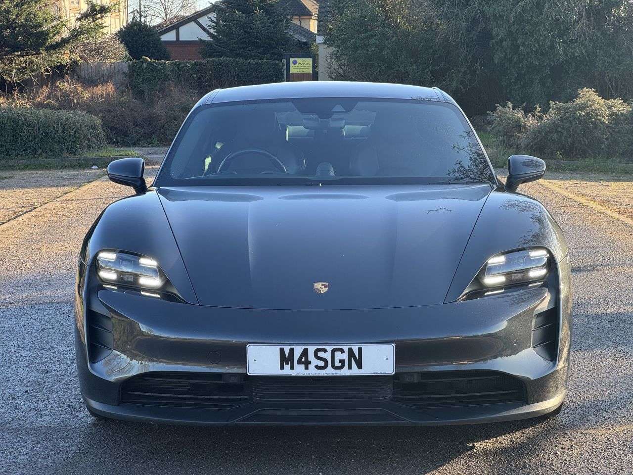 2020 PORSCHE TAYCAN 2020 PORSCHE TAYCAN