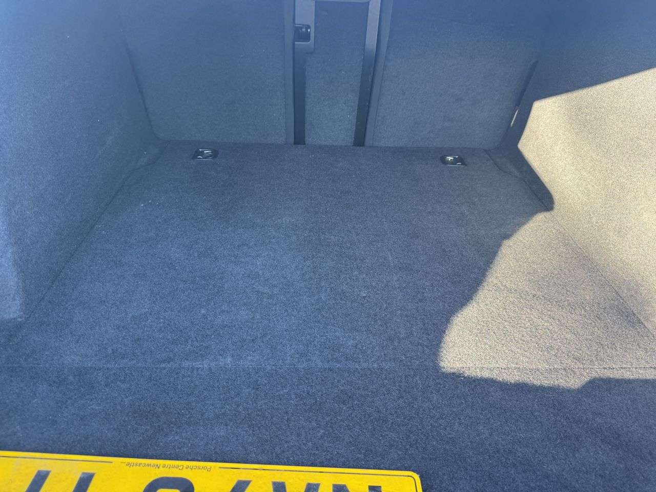 2020 PORSCHE TAYCAN 2020 PORSCHE TAYCAN